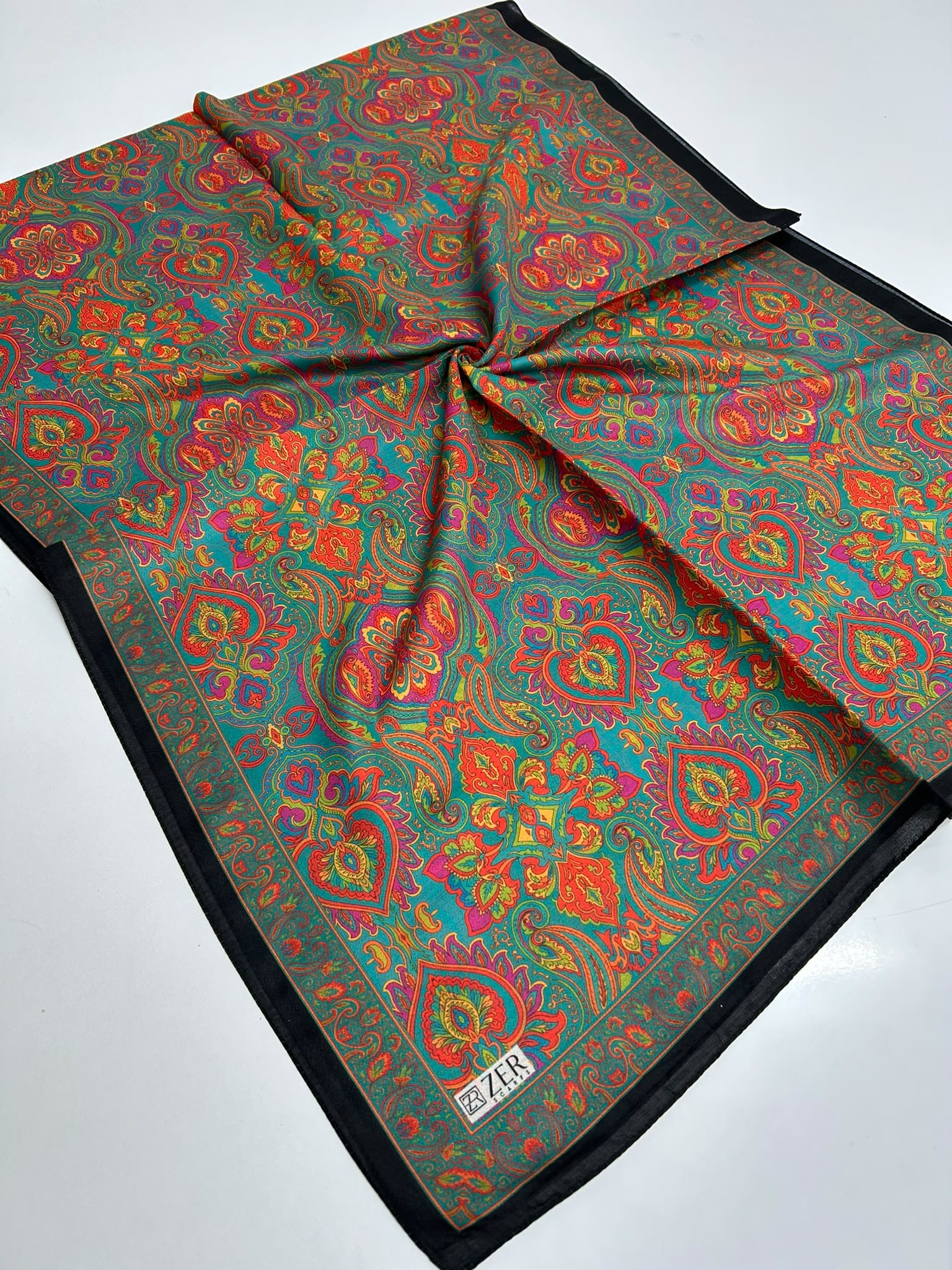 Zer Ethnic Motif Shawl